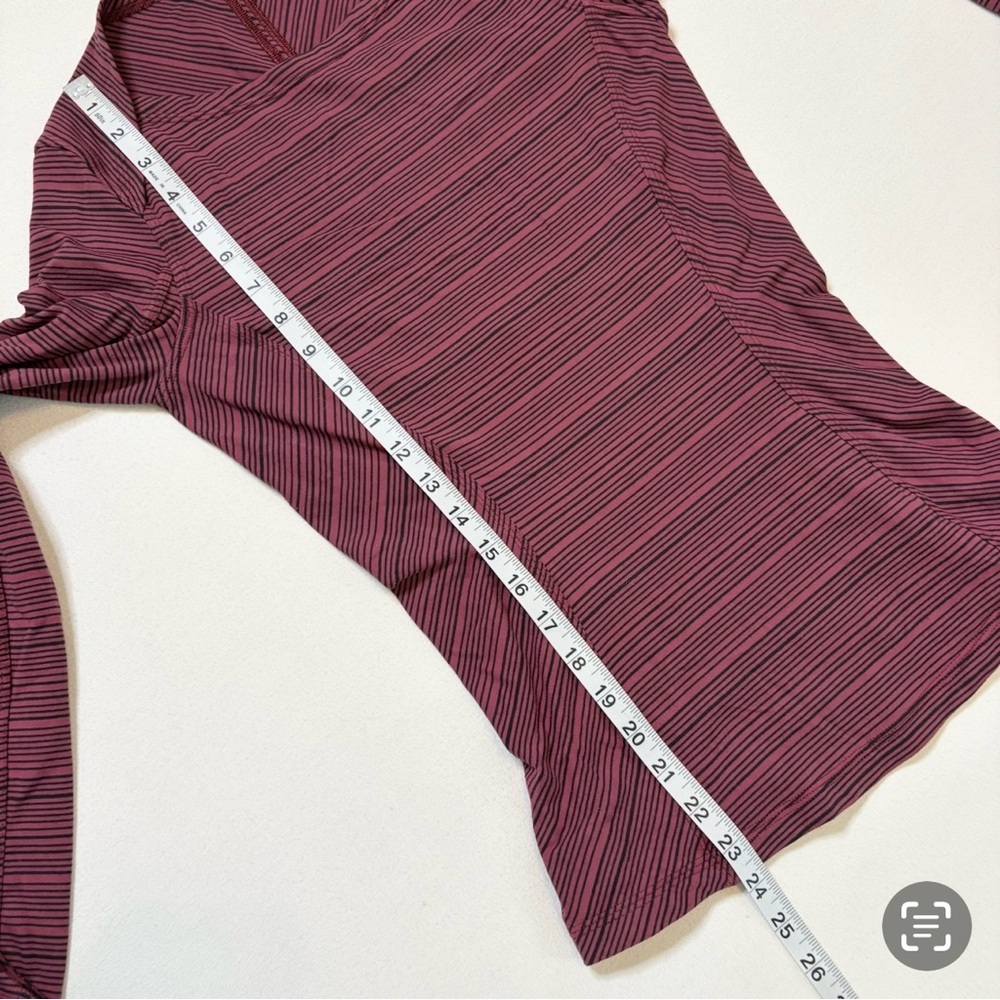 Lululemon Kanto Catch Me LS top Berry Black Stripe sz 4 - Picture 11 of 11